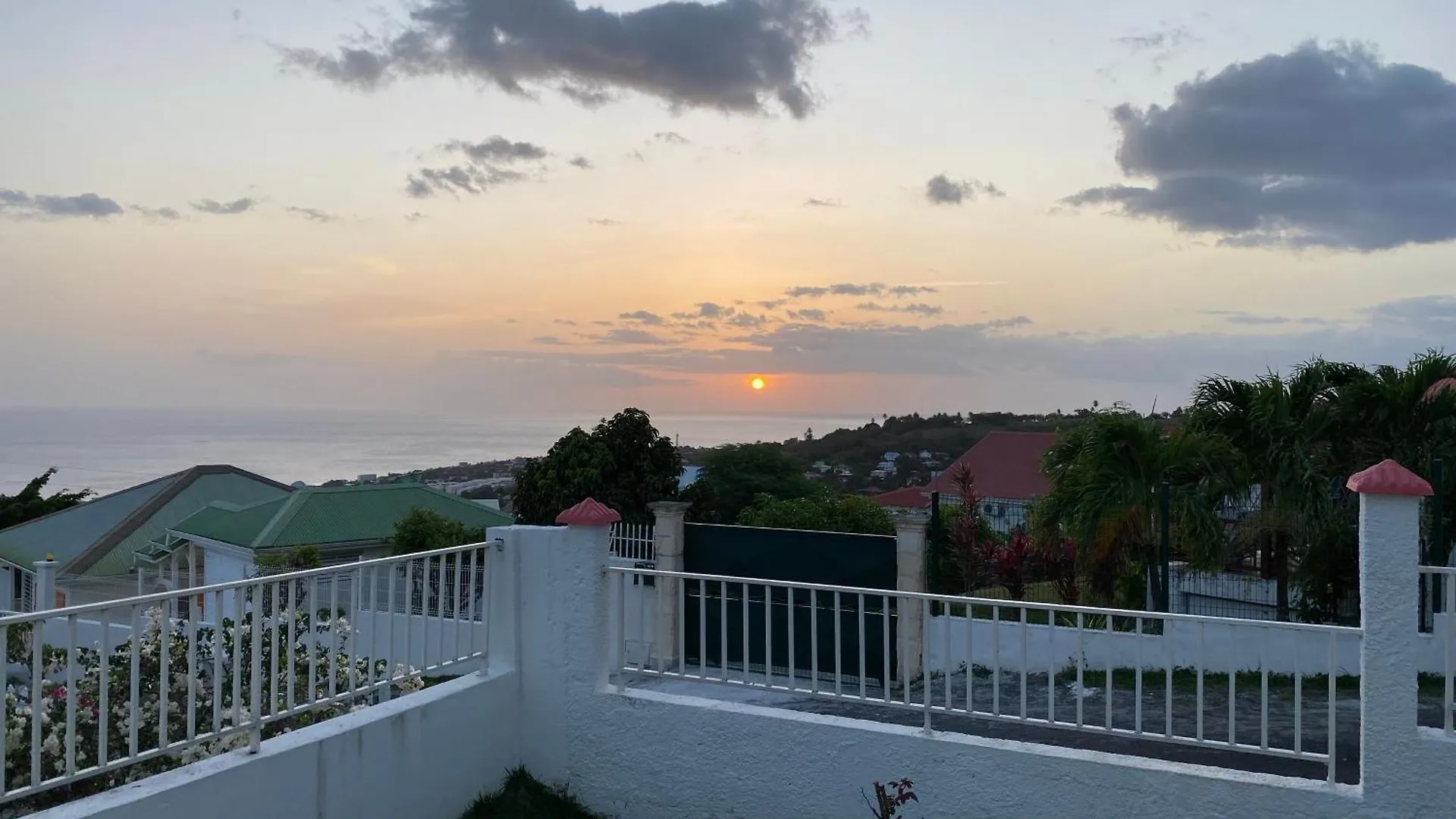 Chalet Paradis Saint-Claude 0*,  Guadeloupe